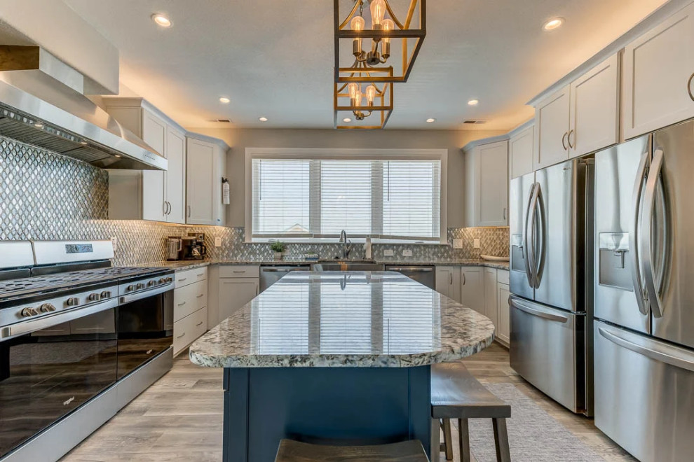 (2021) Great White Shack