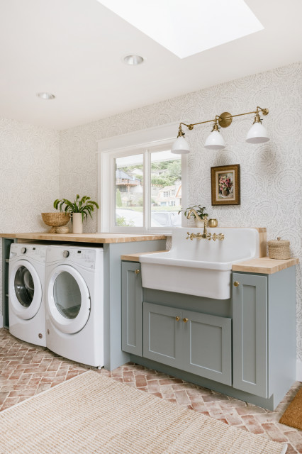 35 Chic and Optimized Mudroom Laundry Room Combo Ideas