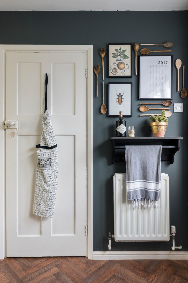 Trendy home design photo in London
