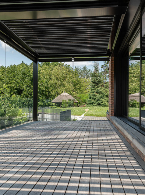 MRIIA HOUSE minimalistisch-balkon