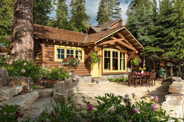 Dixon Cabin rustic-exterior