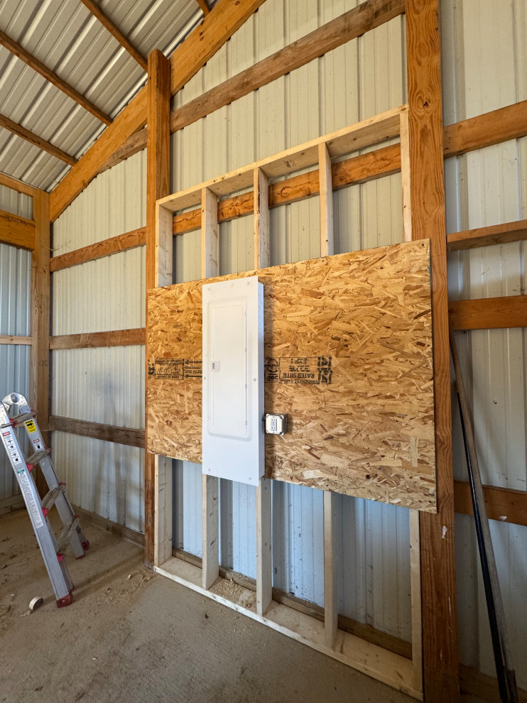 POLE SHED / NEW SERVICE