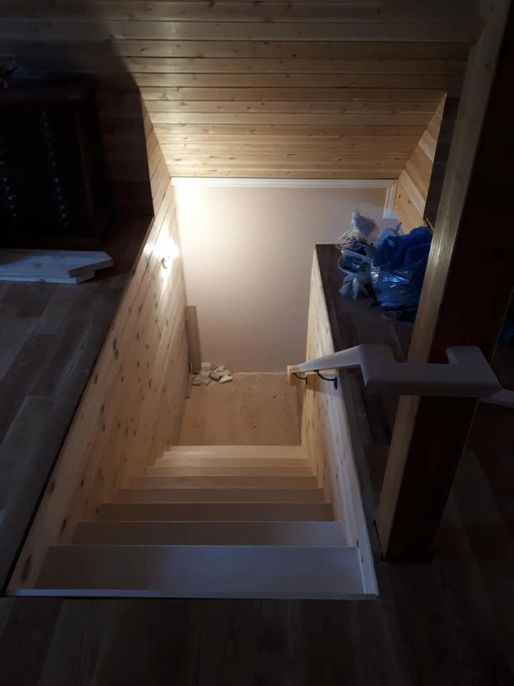 Maple Stairs