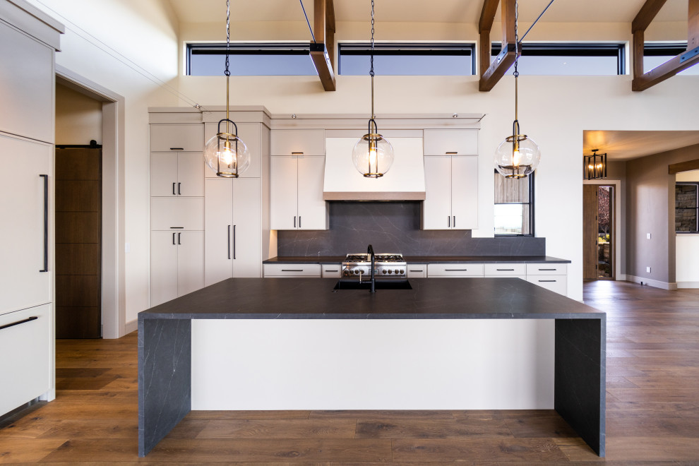 Kitchen - modern kitchen idea