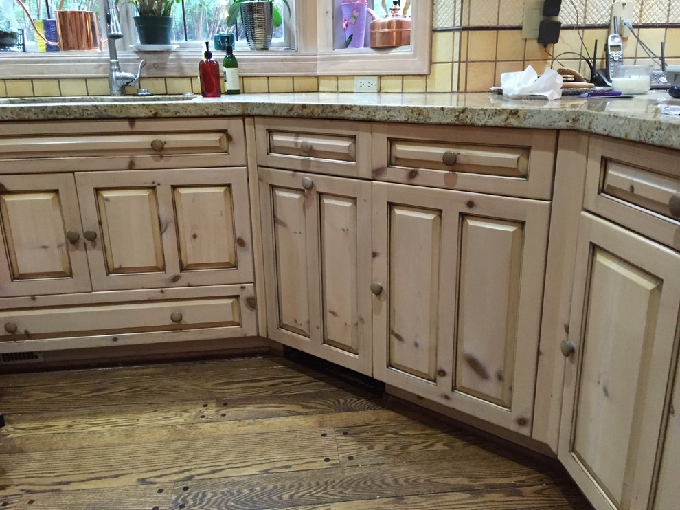 Eclectic kitchen photo in Seattle