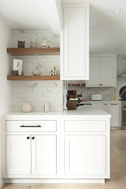 Modern Farmhouse Landhausstil Kuche Denver Von Kimball Modern Design Interiors