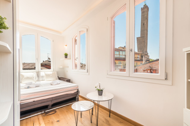 2 torri contemporary-bedroom