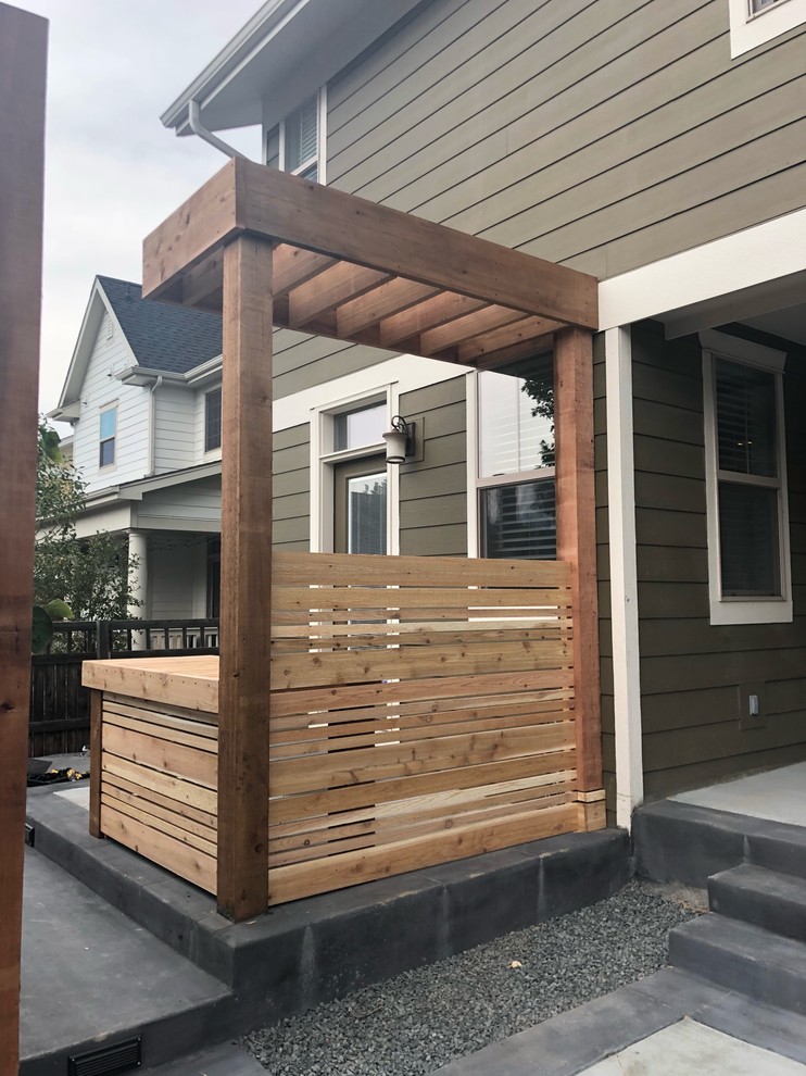 No visible hardware pergola?