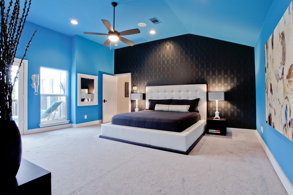 Contemporary bedroom in Dallas.