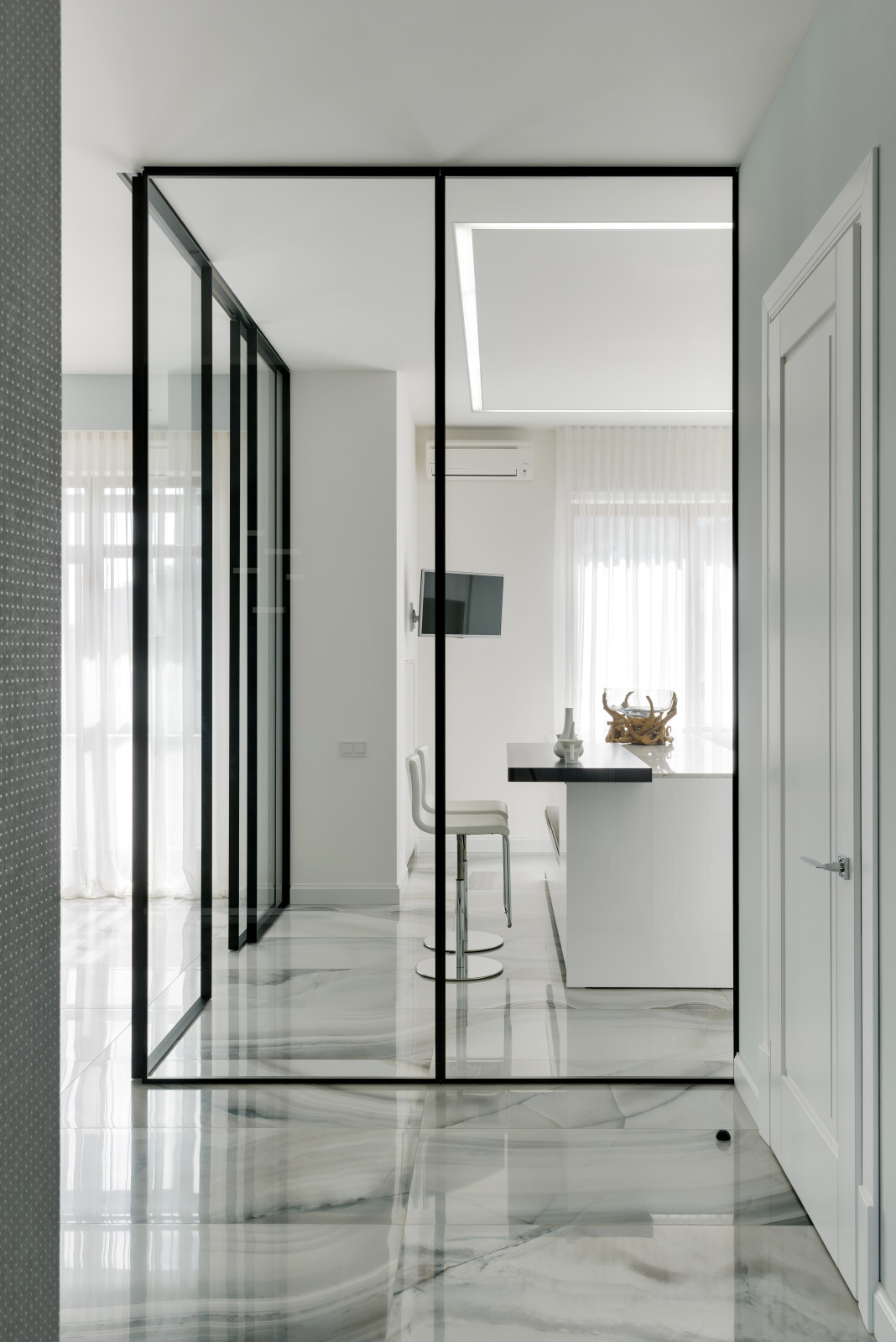 Гостиная - Энергия гармонии. Квартира для молодой пары.