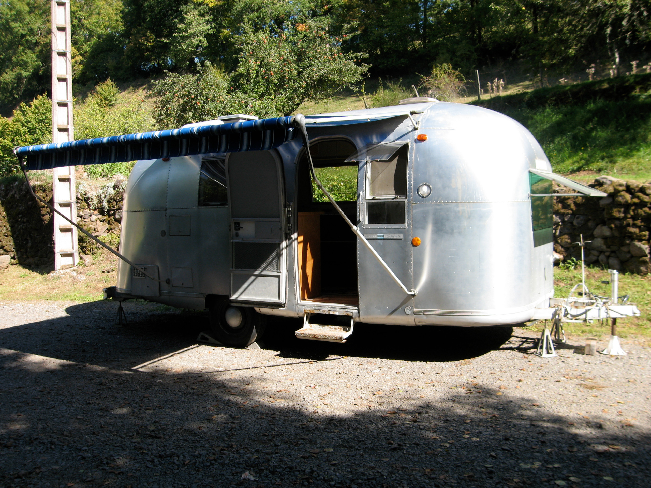 AIRSTREAM