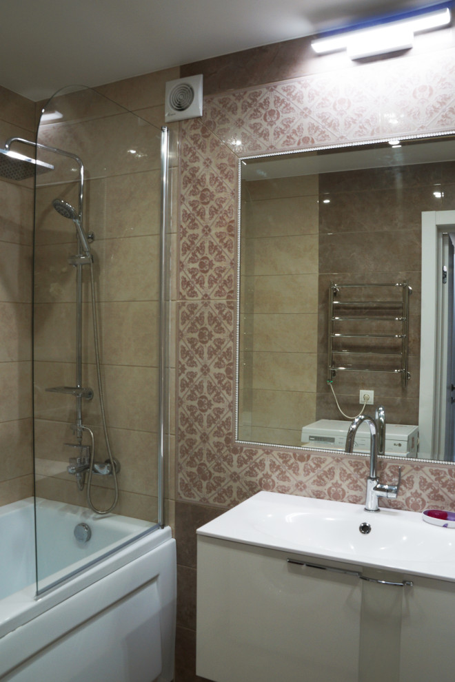 Небольшая квартира 54 м2 для дамы элегантного возраста.