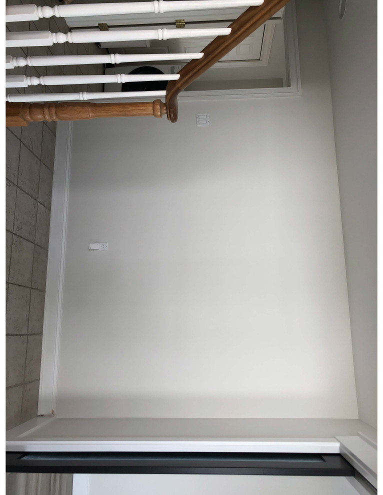 Should console/mirror be centered on wall or aligned with hallway?