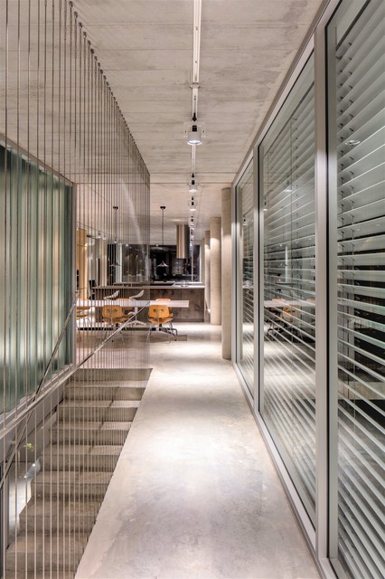 Minimalist To The Max industrial-hall