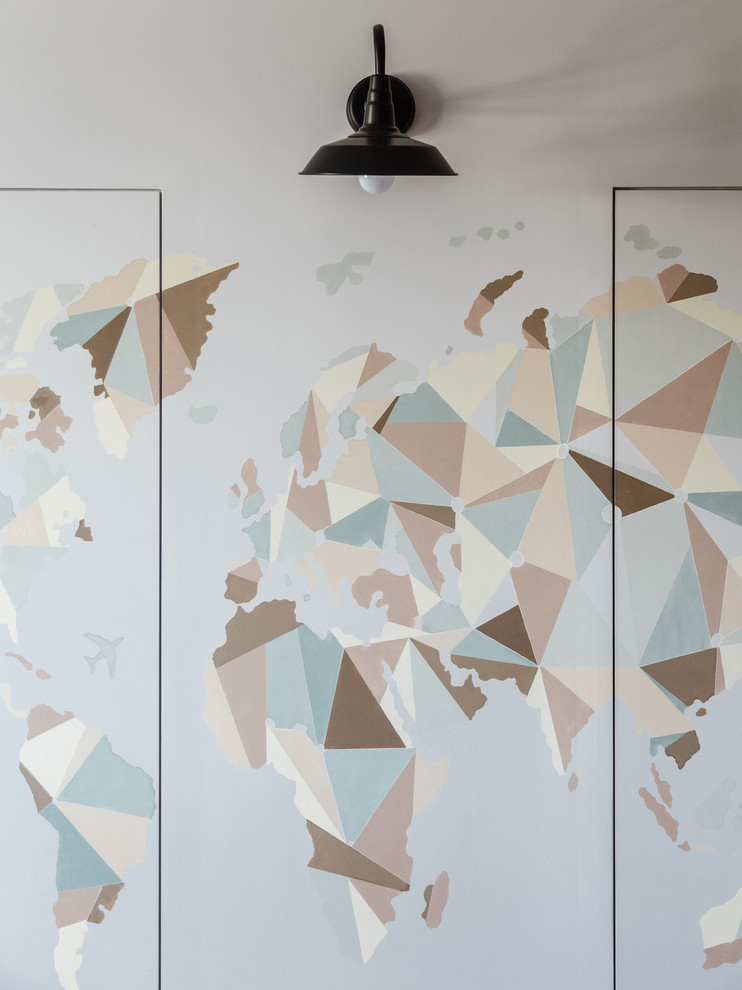 Художественная роспись в интерьере "Декоративная карта Мира"