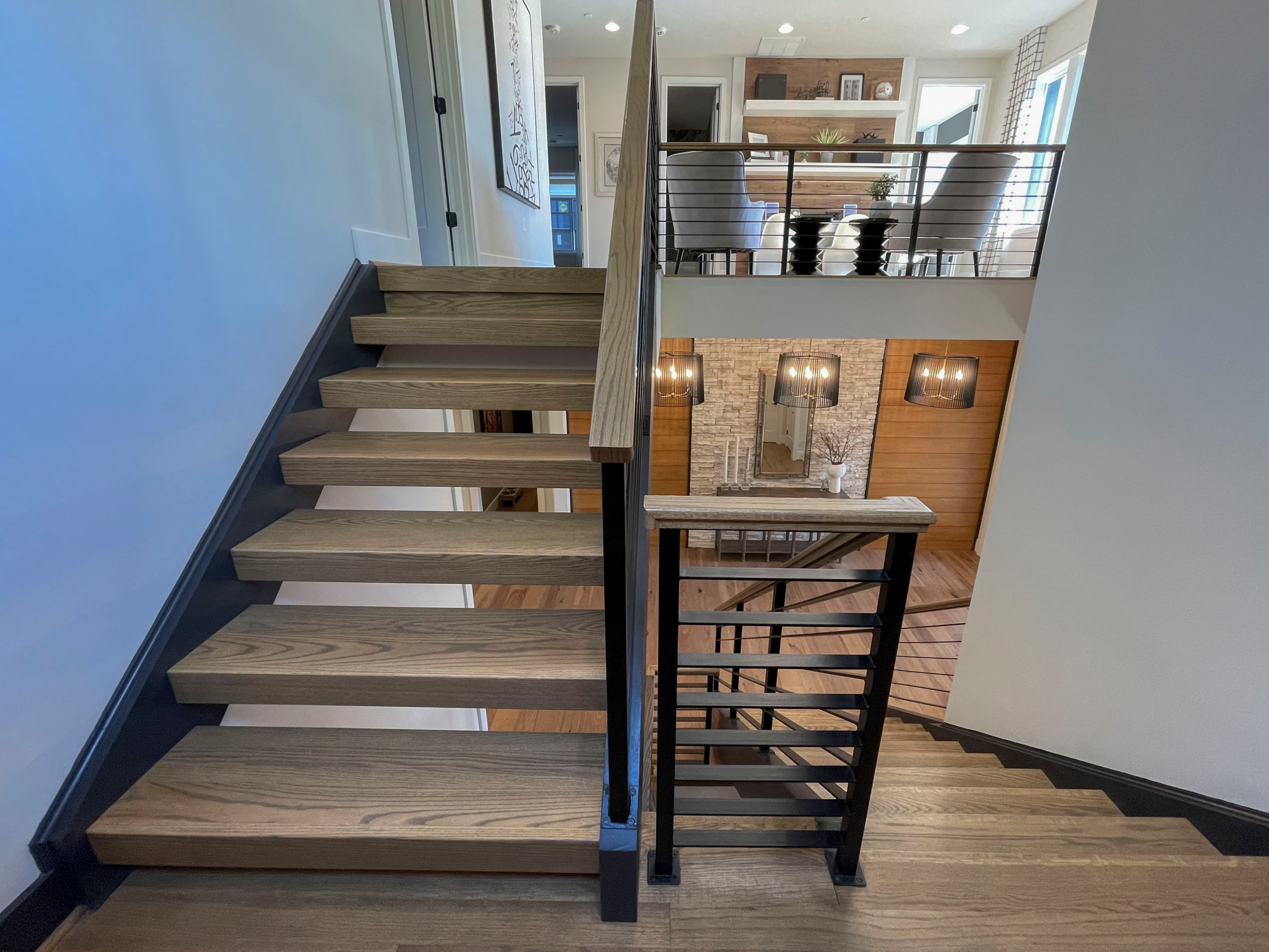 113_Floating Straight- Stringers with No Risers in Contemporary Home, Bethesda M