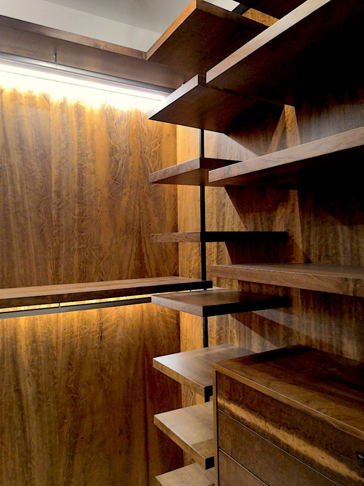 Гардеробная для девушки