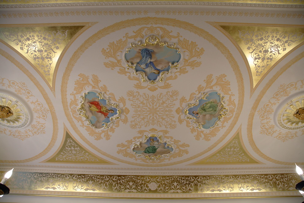 Квартира в стиле Версаче 200м2