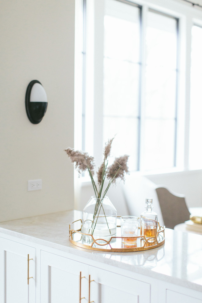 Home design - transitional home design idea in Chicago