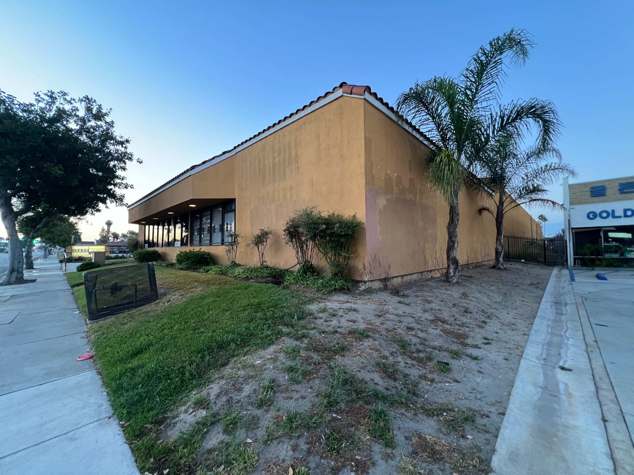 Garden Grove Plaza
