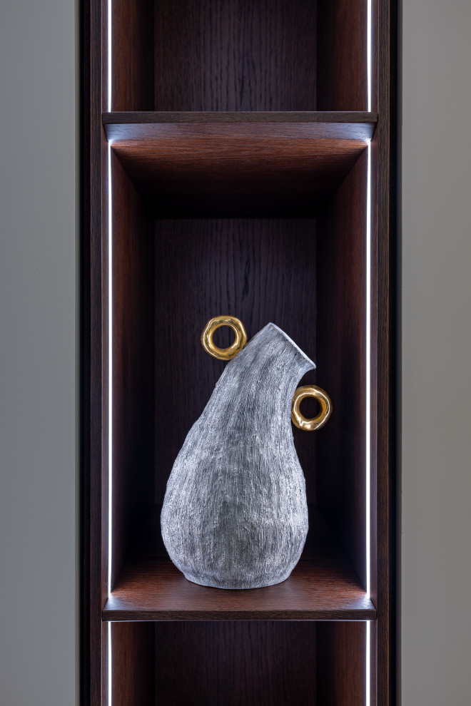 Стеллажи, открытые шкафы, полки с подветкой