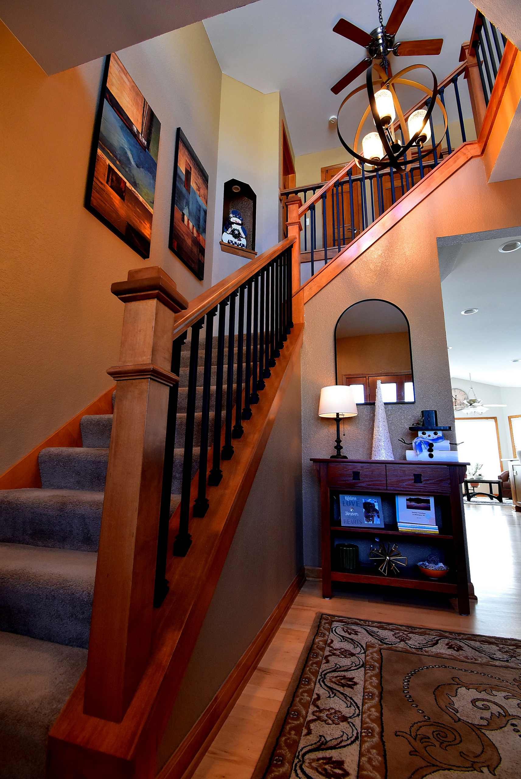 New Berlin Residence - Updated Handrail