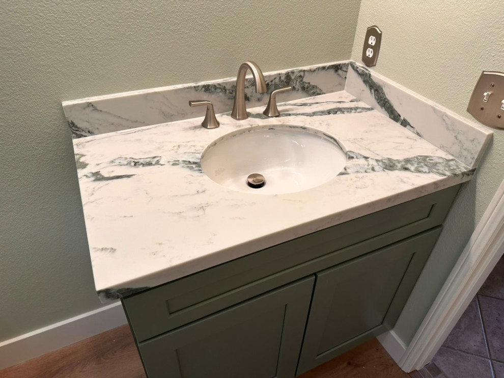 Vanity / LVP install