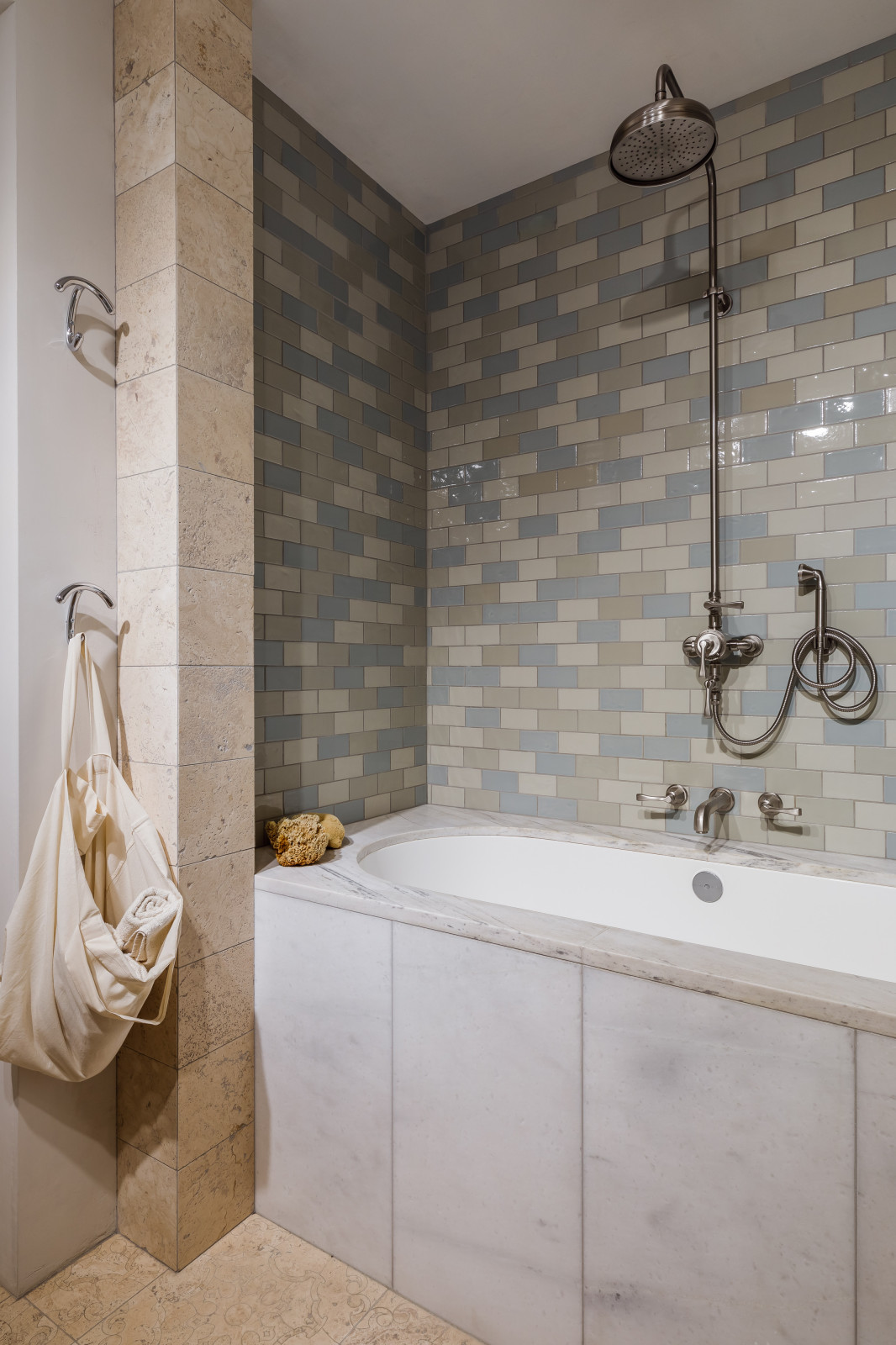 Квартира 78 кв. метров в Краснодаре для молодого ученого