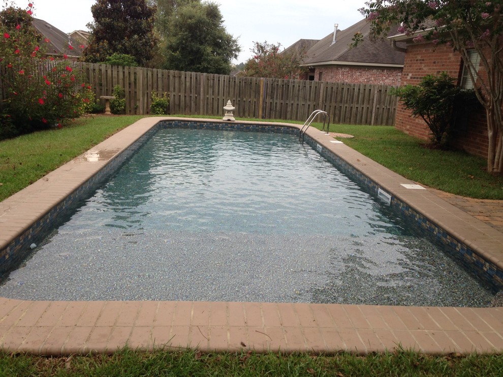 Pool - transitional pool idea in Miami