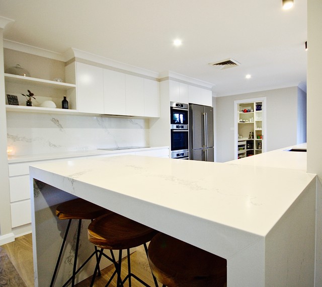 BADENOCH RESIDENCE modern-kueche