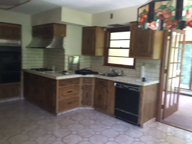 Greenlawn  Kitchen