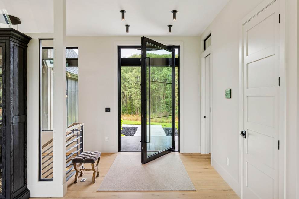 Mountain style entryway photo in Minneapolis