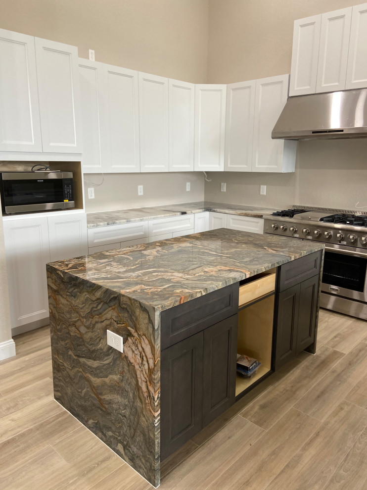 Dunedin Beautiful Granite Kitchen