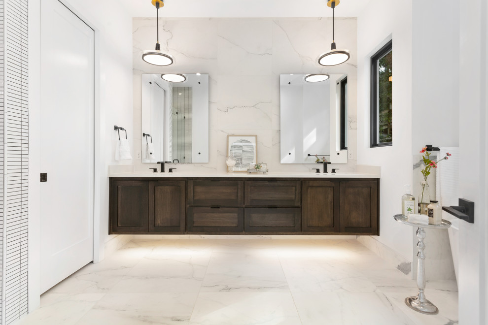 2203 Westover - Contemporary - Bathroom - Austin - by Paradisa