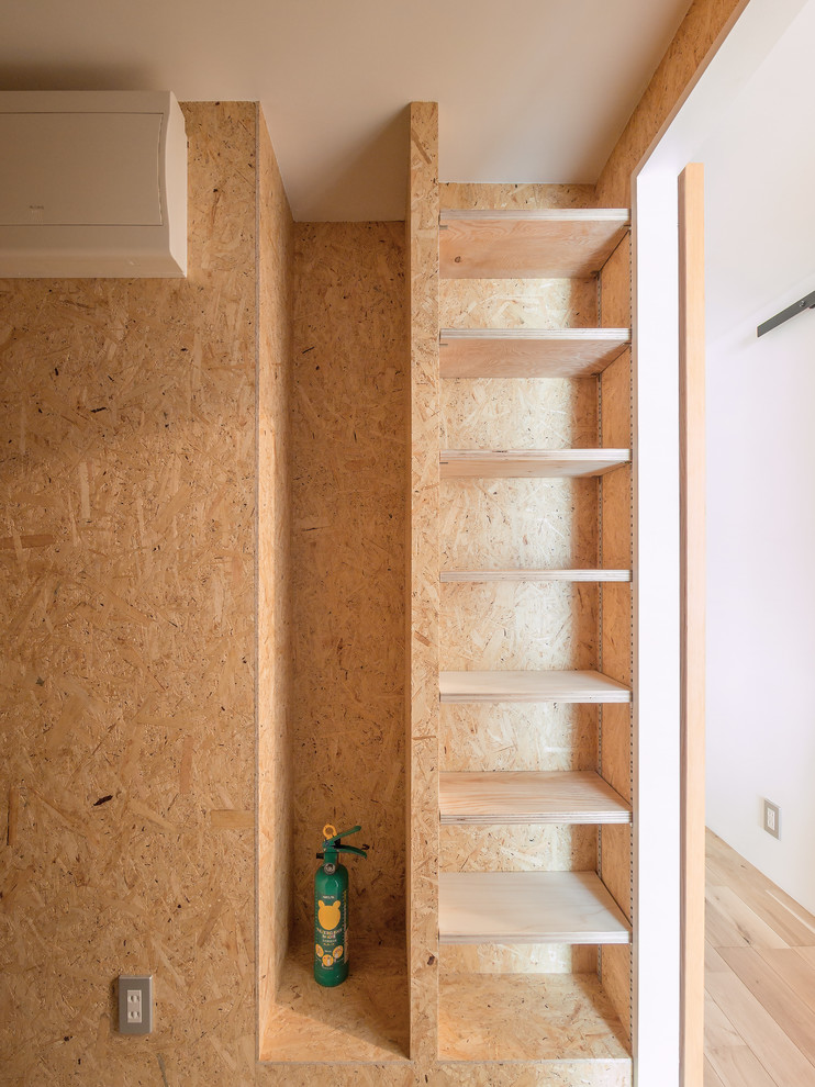 東京23区にあるコンテンポラリースタイルのおしゃれな収納・クローゼットの写真