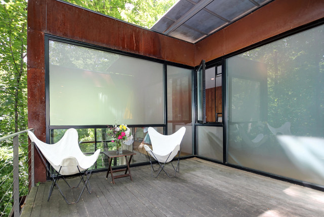 Perdue Place moderne-terrasse