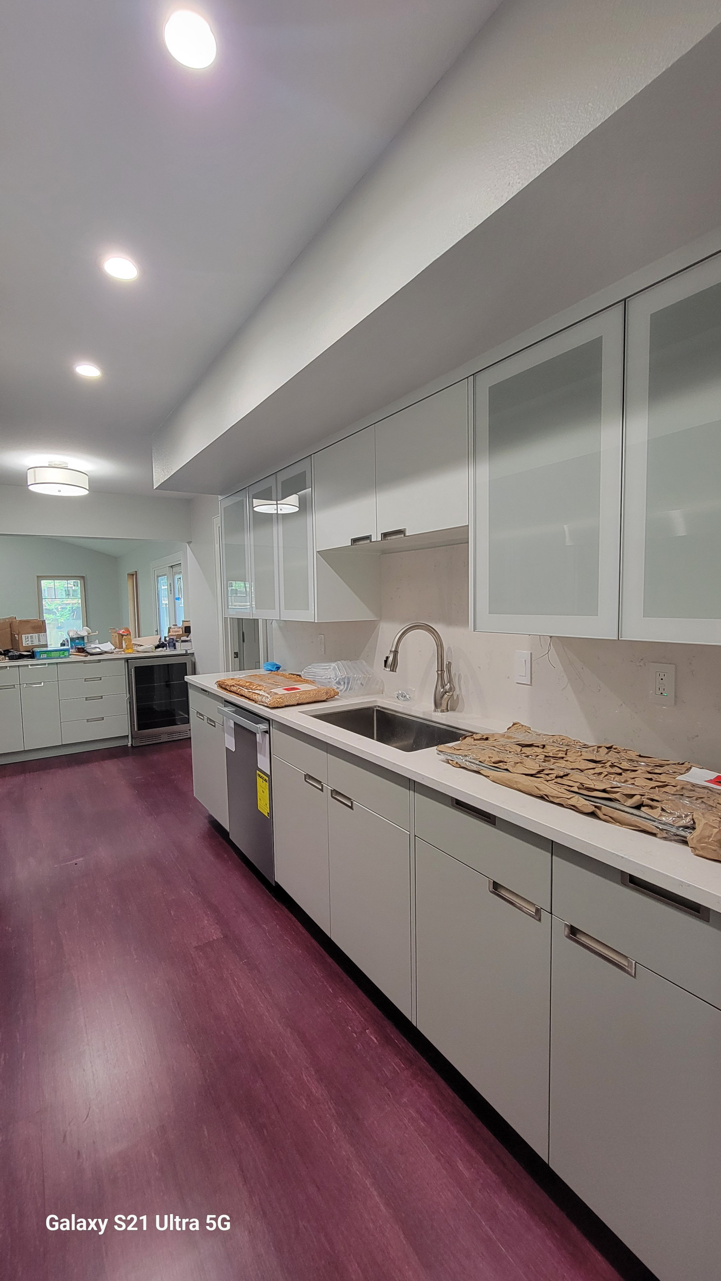 FULL  MODERN REMODELATION HOME / NEW FLOORING, CUSTOM HANDRAIL