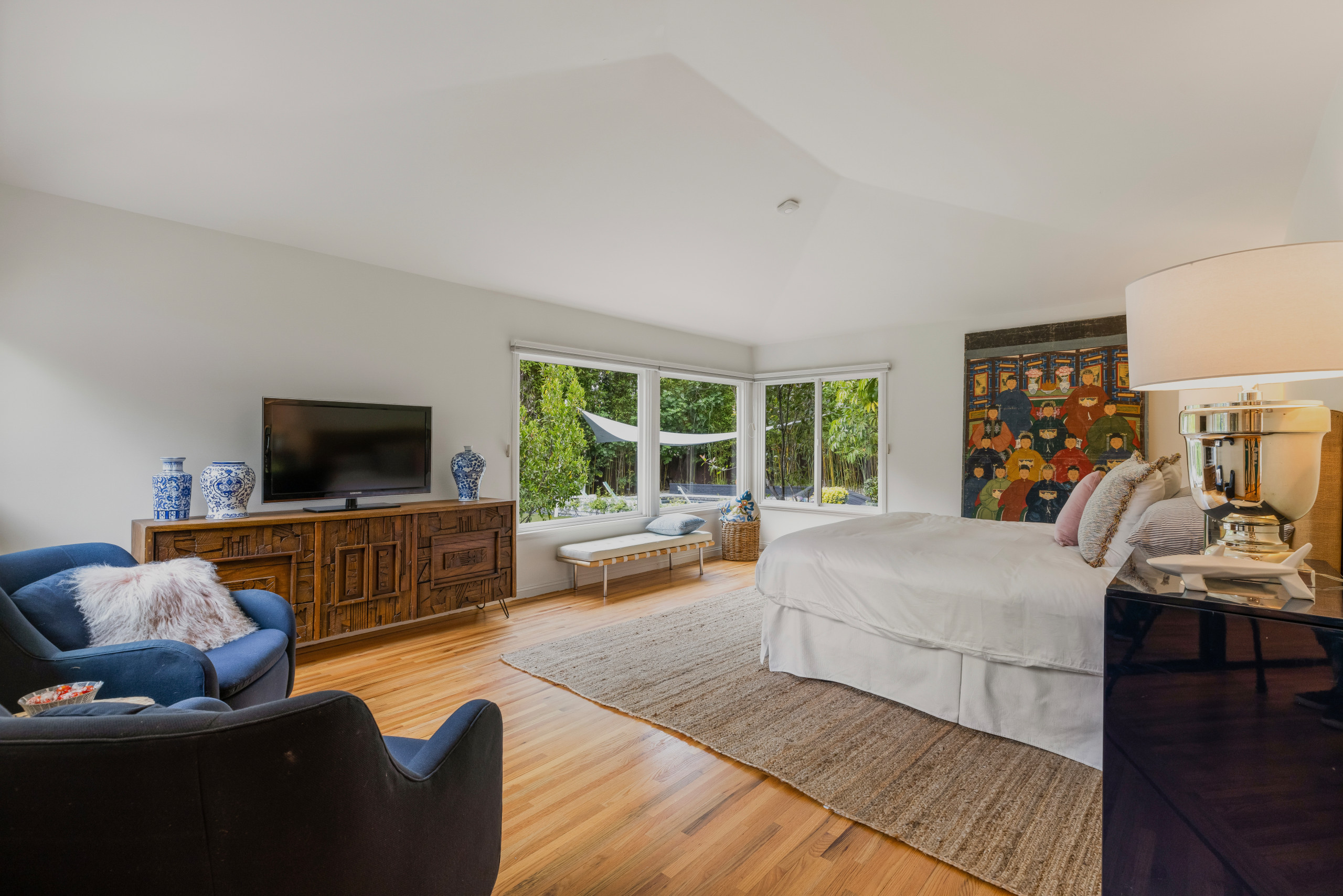 Staging- Lindley