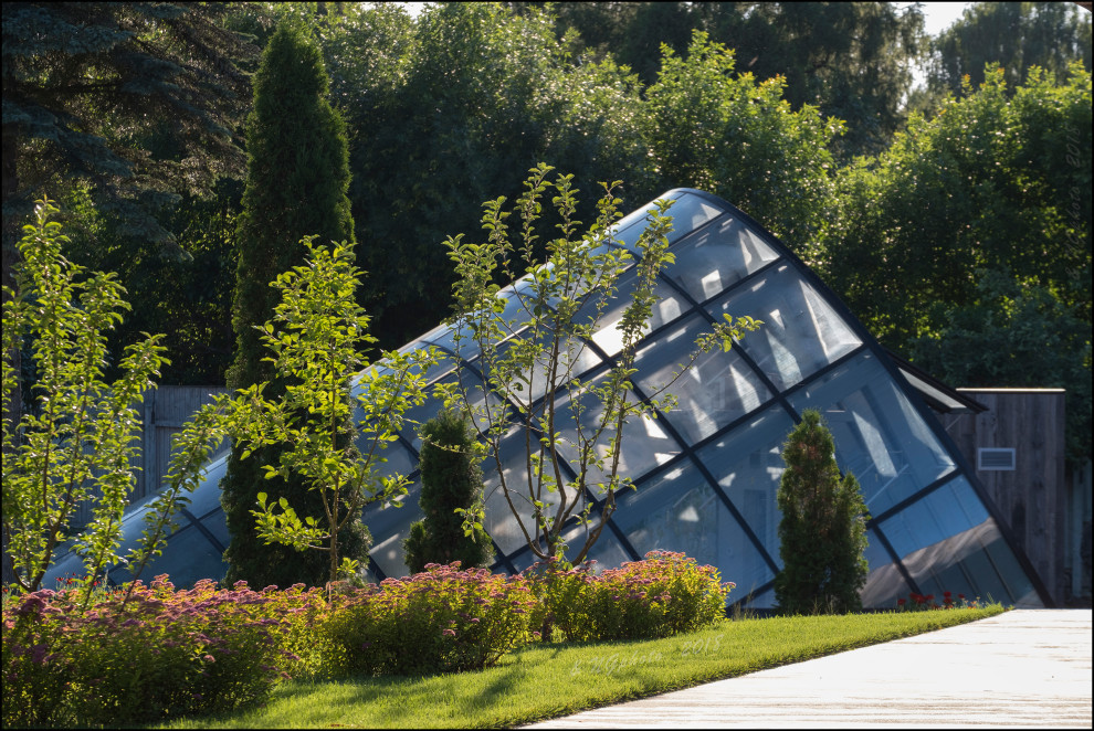 Полет Авалона