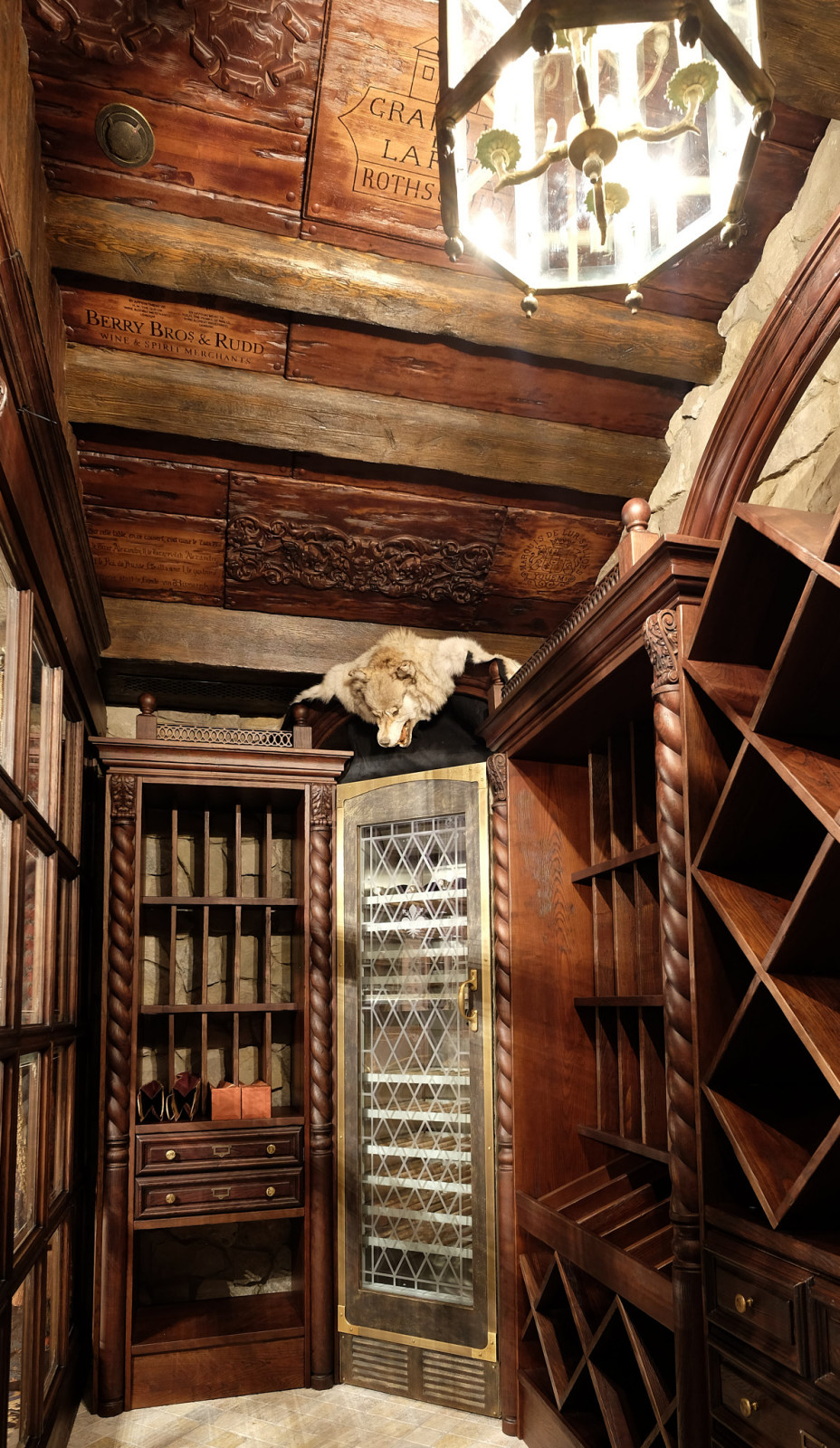 ВИЛЛА ПОДМОСКОВЬЕ