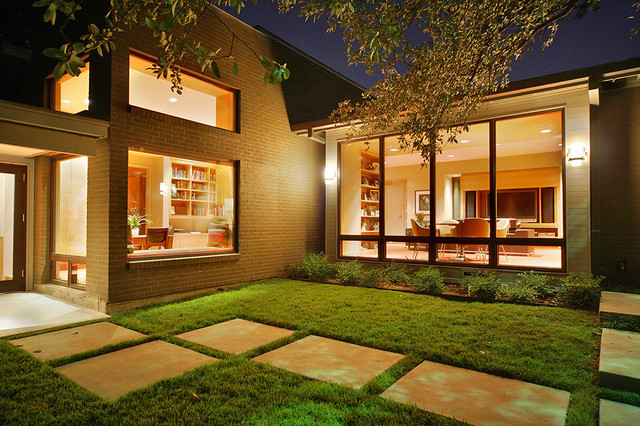 Woodland Residence - Contemporary - Patio - Dallas - by Domiteaux ...