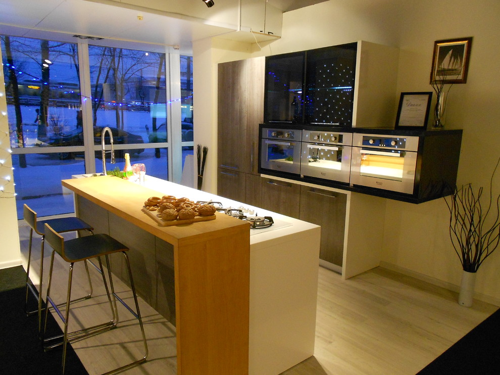 Готовые кухни