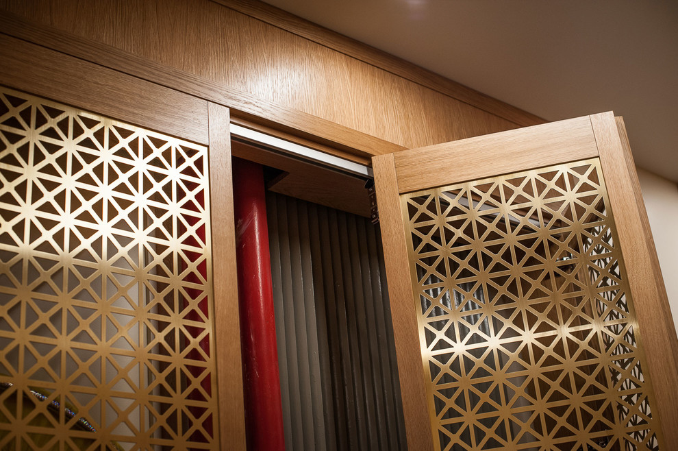 Холл в жилом доме в Москве