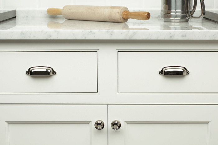 Minimalist kitchen photo in Omaha