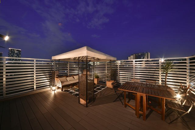 池尻の家 industrielt-terrasse