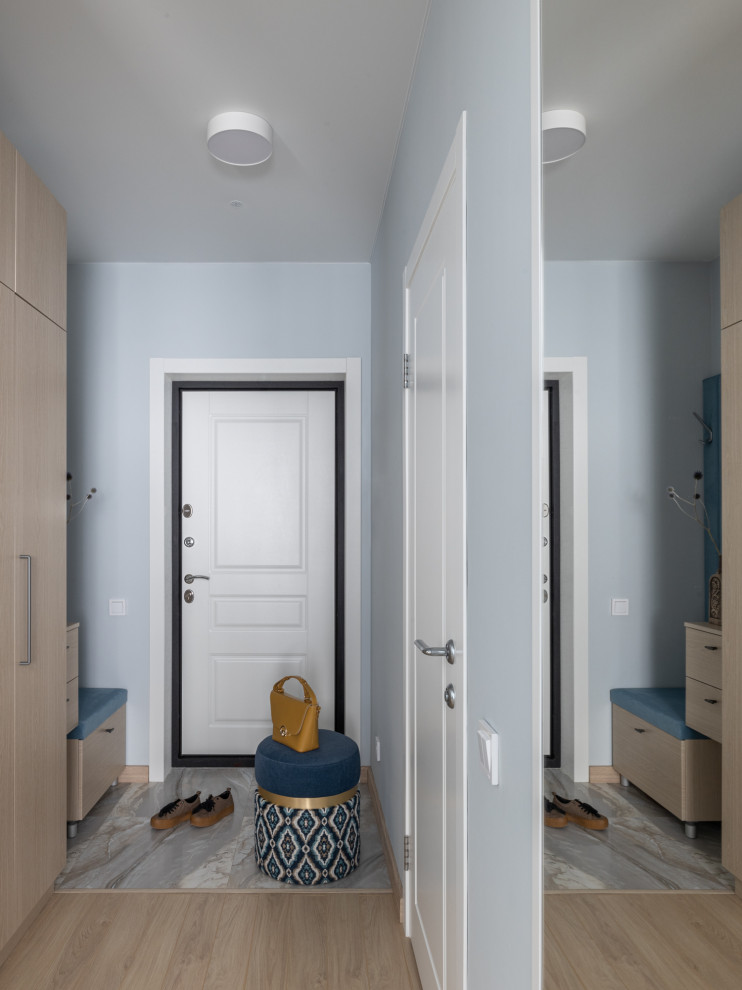 Цветы, цветы... и еще немного цветов.