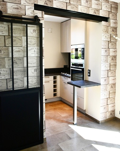 Tortora industrial-kitchen