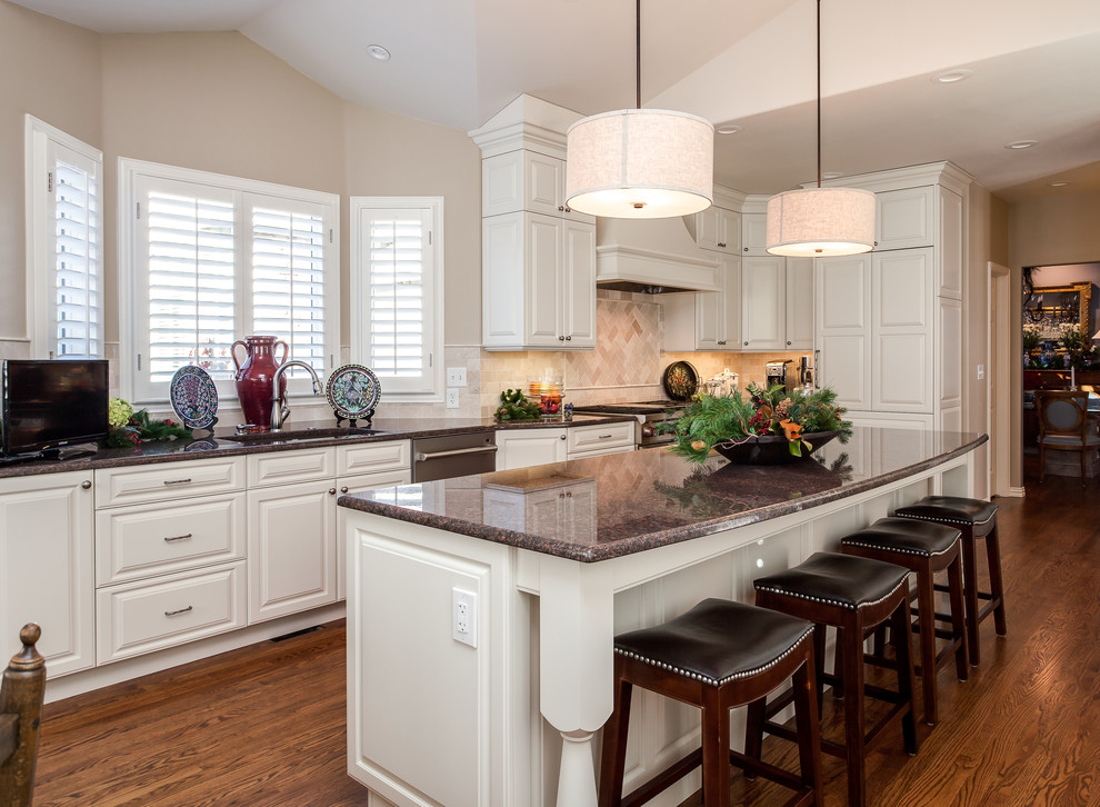 Luxurious White Kitchen in Greenwood Village is Both Classic and