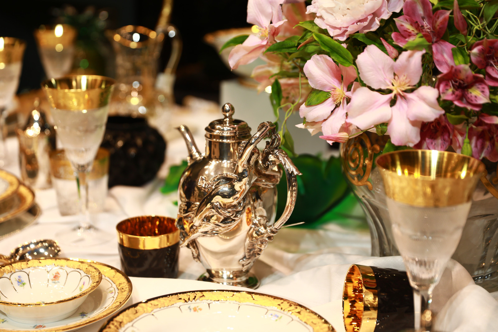 The table setting. Сlassic