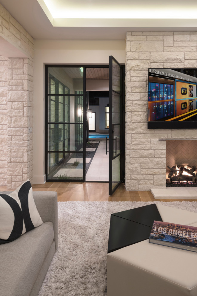 Barton Creek - Living Room - Austin - by Kelle Contine Interior Design ...